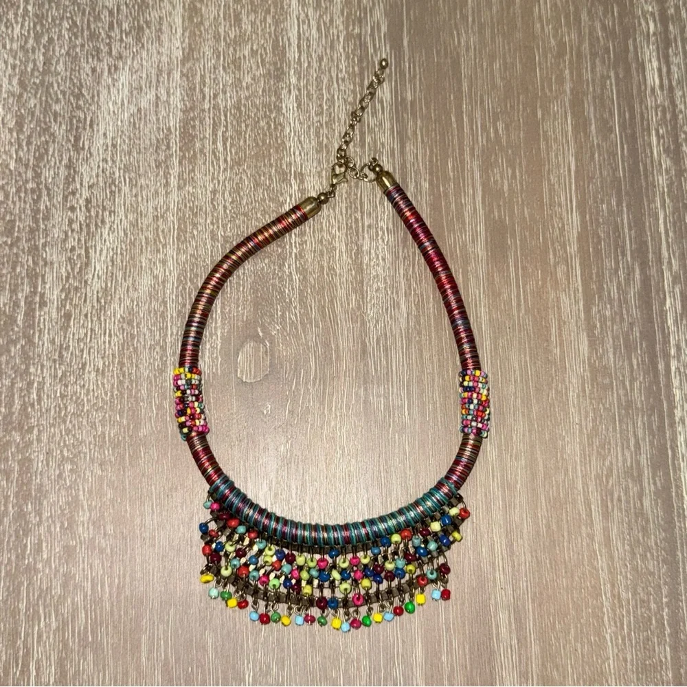 Colorful Beaded Necklace - Picture 6 of 9